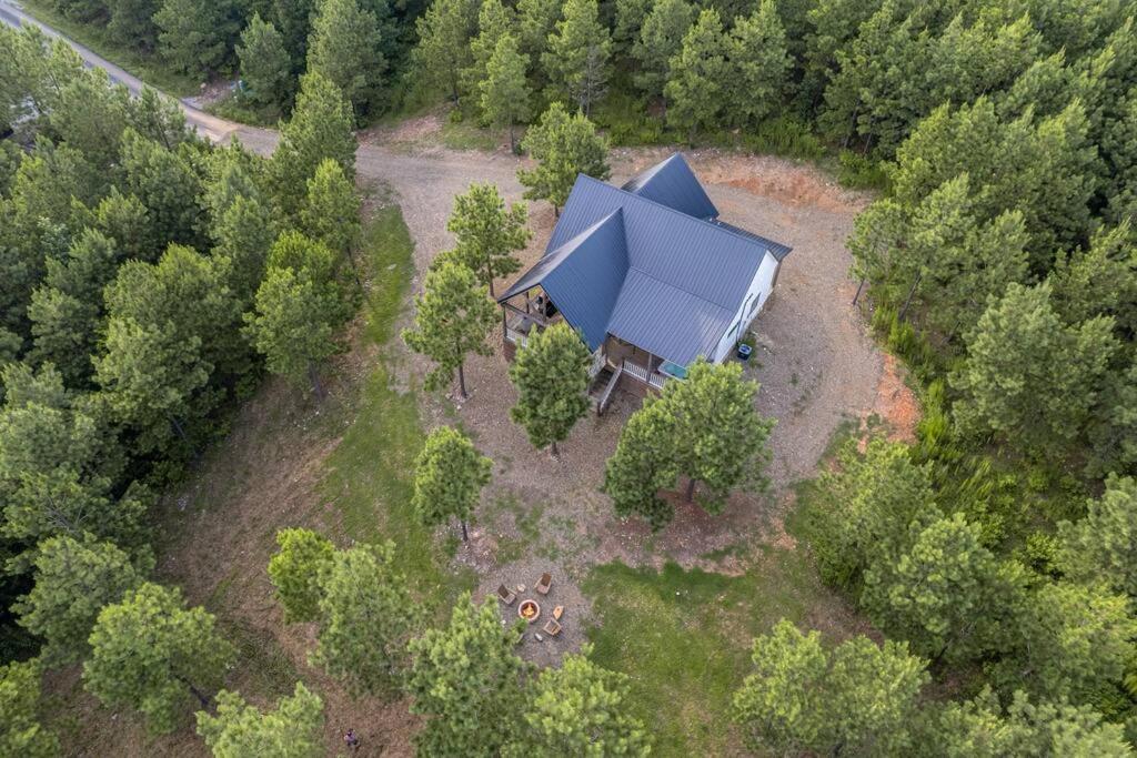 Double Arrow Holiday home Broken Bow